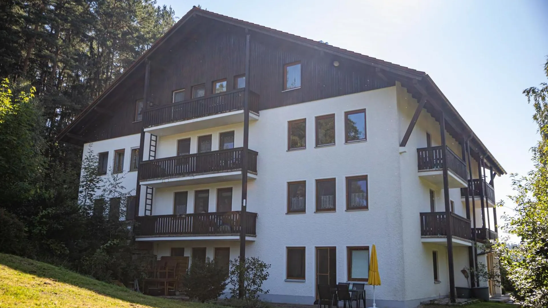 Ferienwohnung Mit Zwei Schlafzimmern Und Terrasse Weissenstadt